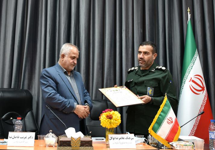 بازتاب خبری تقدیر از ریاست دانشگاه سلمان فارسی کازرون